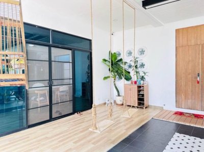 11R0346 ให้เช่าบ้านเดี่ยวสองชั้น 3ห้องนอน 3ห้องน้ำ ราคา 75,188/เดือน โซนเกาะแก้ว