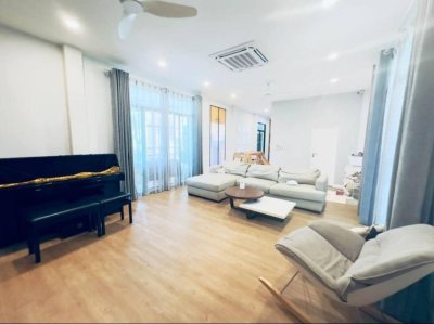 11R0346 ให้เช่าบ้านเดี่ยวสองชั้น 3ห้องนอน 3ห้องน้ำ ราคา 75,188/เดือน โซนเกาะแก้ว