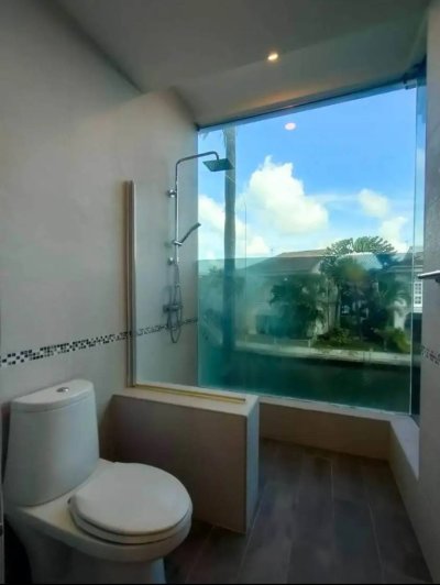 11R0351 ให้เช่าบ้านเดี่ยวสองชั้น 3ห้องนอน 3ห้องน้ำ ราคา 70,000/เดือน โซนเกาะแก้ว