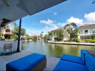 11R0351 ให้เช่าบ้านเดี่ยวสองชั้น 3ห้องนอน 3ห้องน้ำ ราคา 70,000/เดือน โซนเกาะแก้ว