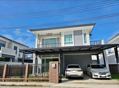 11R0357 ให้เช่าบ้านเดี่ยวสองชั้น 3ห้องนอน 3ห้องน้ำ ราคา 45,000/เดือน โซนเกาะแก้ว