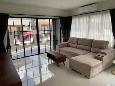 11R0362 ให้เช่าบ้านเดี่ยวสองชั้น 3ห้องนอน 3ห้องน้ำ ราคา 100,000/เดือน โซนเกาะแก้ว