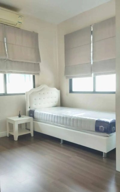 11R0364 ให้เช่าบ้านเดี่ยวสองชั้น 3ห้องนอน 3ห้องน้ำ ราคา 60,000/เดือน โซนเกาะแก้ว