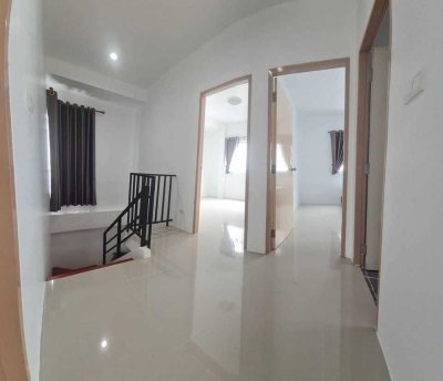 11R0368 ให้เช่าบ้านเดี่ยวสองชั้น 3ห้องนอน 2ห้องน้ำ ราคา 32,000/เดือน โซนเกาะแก้ว