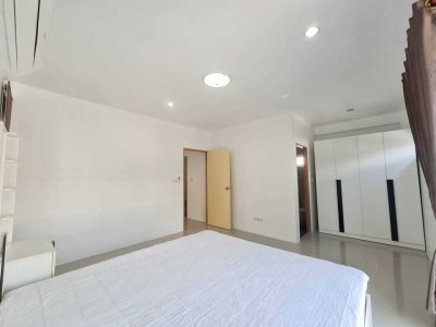 11R0368 ให้เช่าบ้านเดี่ยวสองชั้น 3ห้องนอน 2ห้องน้ำ ราคา 32,000/เดือน โซนเกาะแก้ว