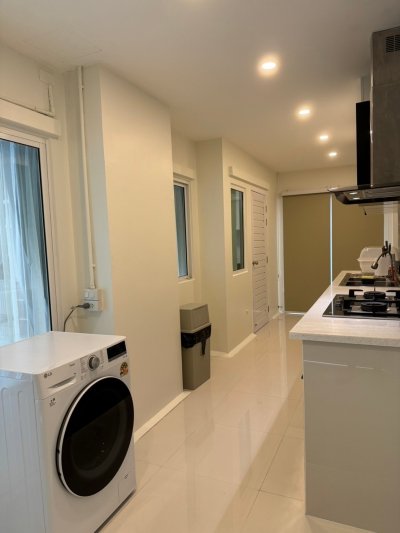 11R0375 ให้เช่าบ้านเดี่ยวสองชั้น 3ห้องนอน 3ห้องน้ำ ราคา 55,000/เดือน โซนเกาะแก้ว