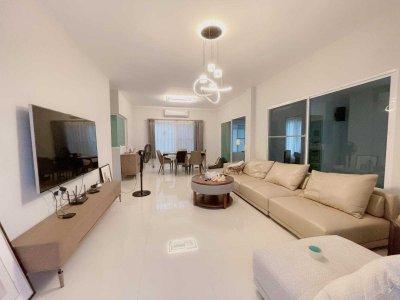 11R0378 This house for rent 3 bedroom 4 bathroom 76,000/month at kohkaew