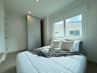 11R0380 ให้เช่าบ้านเดี่ยวสองชั้น 3ห้องนอน 2ห้องน้ำ ราคา 65,000/เดือน โซนเกาะแก้ว