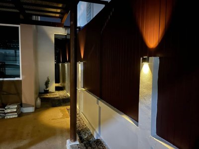 11R0384 ให้เช่าบ้านเดี่ยวสองชั้น 3 ห้องนอน 2 ห้องน้ำ ราคา 40,000/เดือน โซนเกาะแก้ว