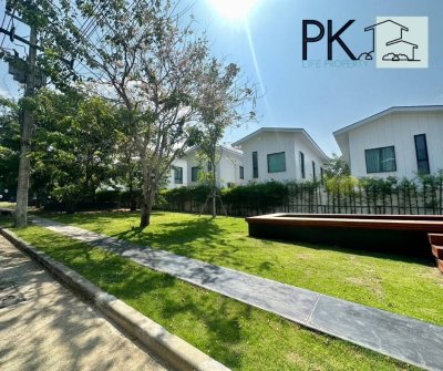 11R0385 ให้เช่าบ้านเดี่ยวสองชั้น 3 ห้องนอน 3 ห้องน้ำ ราคา 60,000/เดือน โซนเกาะแก้ว