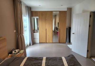 11R0386 ให้เช่าบ้านเดี่ยวสองชั้น 3ห้องนอน 2ห้องน้ำ ราคา 65,000/เดือน โซนเกาะแก้ว