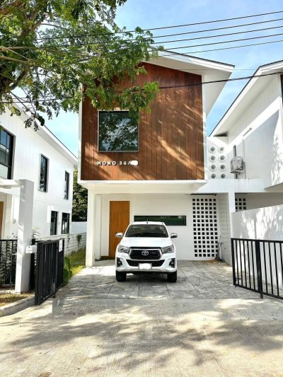 11R0394 This house for rent 3 bedroom 3 bathroom 60,000/month at kohkaew