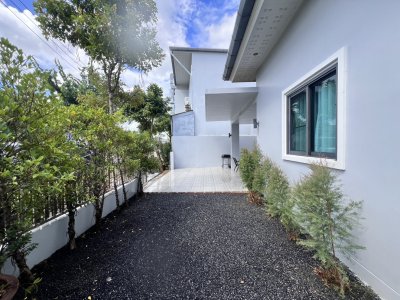 11R0398 This house for rent 4 bedroom 3 bathroom 40,000/month at kohkaew