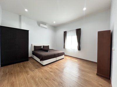 11R0398 This house for rent 4 bedroom 3 bathroom 40,000/month at kohkaew