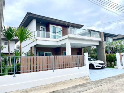 11R0401 This house for rent 4 bedroom 3 bathroom 45,000/month at kohkaew