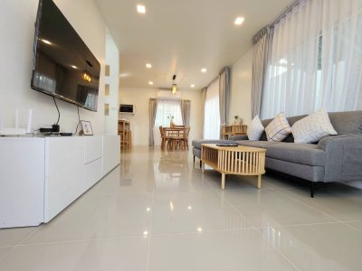 11R0405 This house for rent 3 bedroom 2 bathroom 48,000/month at kohkaew