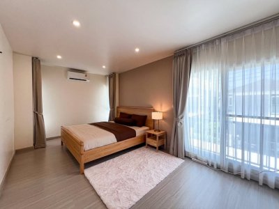 11R0408 ให้เช่าบ้านเดี่ยวสองชั้น 3 ห้องนอน 2 ห้องน้ำ ราคา 58,000/เดือน โซนเกาะแก้ว