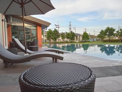 11R0408 ให้เช่าบ้านเดี่ยวสองชั้น 3 ห้องนอน 2 ห้องน้ำ ราคา 58,000/เดือน โซนเกาะแก้ว