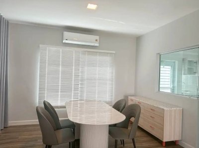 11R0414 ให้เช่าบ้านเดี่ยวสองชั้น 4 ห้องนอน 3 ห้องน้ำ ราคา 65,000/เดือน โซนเกาะแก้ว