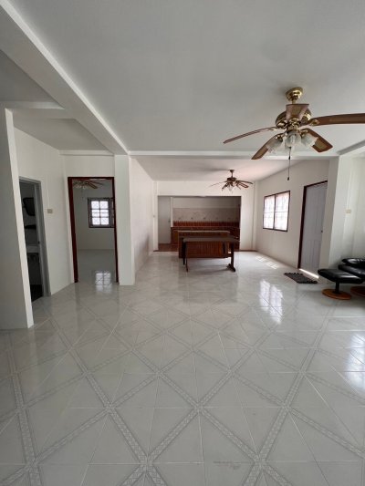 11R0416 This house for rent 3 bedroom 3 bathroom 45,000/month at kohkaew
