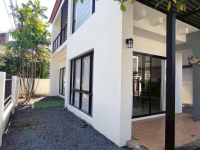 11R0419 This house for rent 3 bedroom 3 bathroom 43,000/month at kohkaew