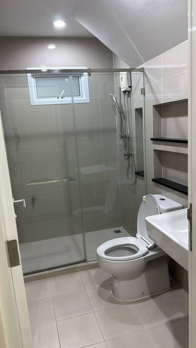 11R0421 This house for rent 4 bedroom 3 bathroom 70,000/month at kohkaew