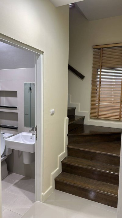 11R0421 This house for rent 4 bedroom 3 bathroom 70,000/month at kohkaew