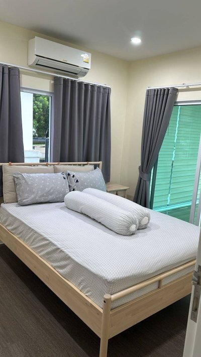 11R0421 This house for rent 4 bedroom 3 bathroom 70,000/month at kohkaew