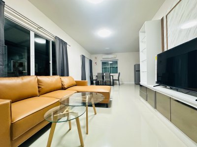 11R0430 ให้เช่าบ้านเดี่ยวสองชั้น 3 ห้องนอน 2 ห้องน้ำ ราคา 45,000/เดือน โซนเกาะแก้ว