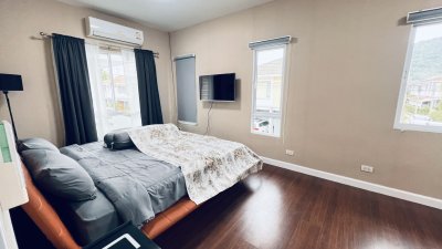 11R0430 ให้เช่าบ้านเดี่ยวสองชั้น 3 ห้องนอน 2 ห้องน้ำ ราคา 45,000/เดือน โซนเกาะแก้ว