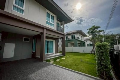 11R0448 ให้เช่าบ้านเดี่ยวสองชั้น 4 ห้องนอน 3 ห้องน้ำ ราคา 85,000/เดือน โซนเกาะแก้ว