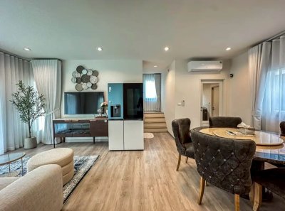 11R0448 ให้เช่าบ้านเดี่ยวสองชั้น 4 ห้องนอน 3 ห้องน้ำ ราคา 85,000/เดือน โซนเกาะแก้ว