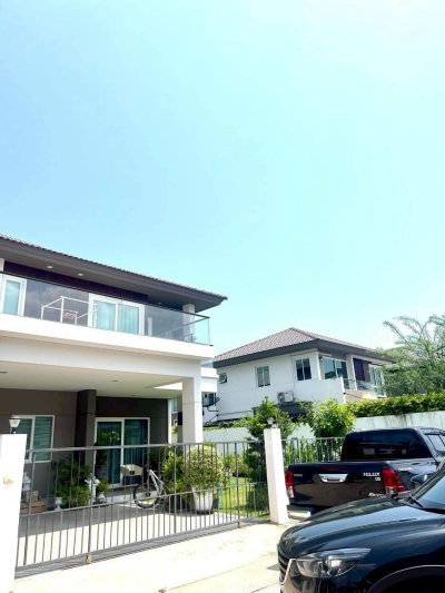 11R0449 ให้เช่าบ้านเดี่ยวสองชั้น 3 ห้องนอน 3 ห้องน้ำ ราคา 55,000/เดือน โซนเกาะแก้ว