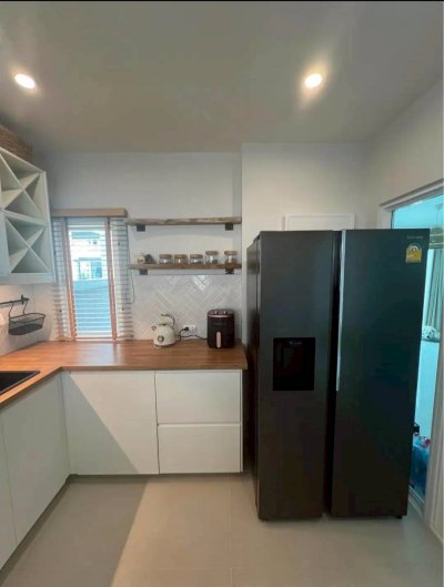 11R0450 ให้เช่าบ้านเดี่ยวสองชั้น 3 ห้องนอน 2 ห้องน้ำ ราคา 55,000/เดือน โซนเกาะแก้ว