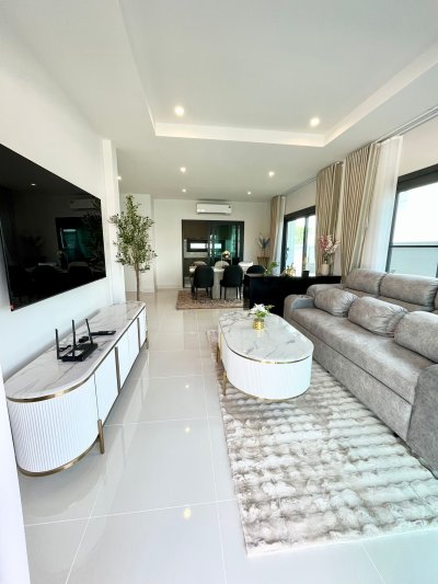 11R0451 This house for rent 4 bedroom 3 bathroom 70,000/month at kohkaew