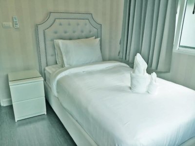 11R0458 ให้เช่า pool villa 3 ห้องนอน 3 ห้องน้ำ ราคา 80,000/เดือน โซนเกาะแก้ว