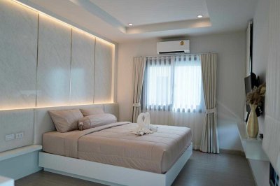 11R0460 ให้เช่าบ้านเดี่ยวสองชั้น 4 ห้องนอน 3 ห้องน้ำ ราคา 95,000/เดือน โซนเกาะแก้ว