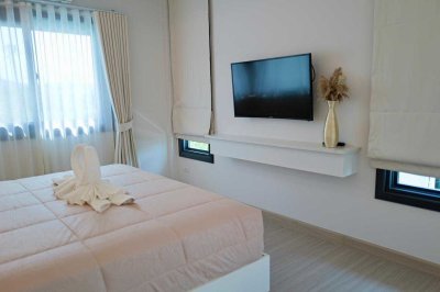11R0460 ให้เช่าบ้านเดี่ยวสองชั้น 4 ห้องนอน 3 ห้องน้ำ ราคา 95,000/เดือน โซนเกาะแก้ว