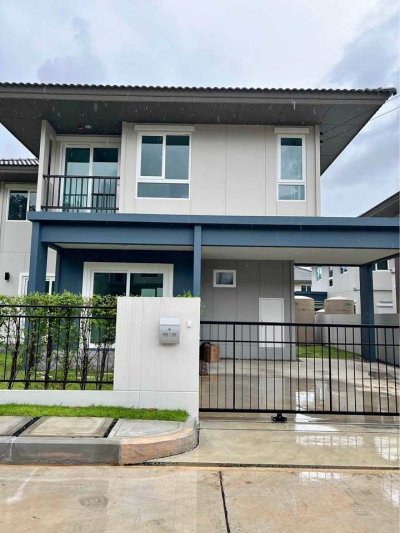 11R0467 This house for rent 4 bedroom 3 bathroom 70,000/month at kohkaew