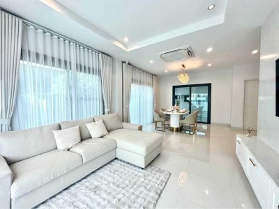 11R0468 This house for rent 4 bedroom 3 bathroom 90,000/month at kohkaew