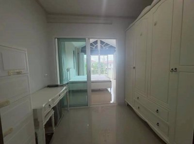 11R0470 ให้เช่าบ้านเดี่ยวสองชั้น 3 ห้องนอน 3 ห้องน้ำ ราคา 50,000/เดือน โซนเกาะแก้ว