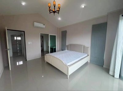 11R0470 ให้เช่าบ้านเดี่ยวสองชั้น 3 ห้องนอน 3 ห้องน้ำ ราคา 50,000/เดือน โซนเกาะแก้ว