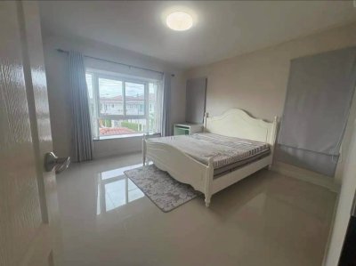 11R0470 ให้เช่าบ้านเดี่ยวสองชั้น 3 ห้องนอน 3 ห้องน้ำ ราคา 50,000/เดือน โซนเกาะแก้ว