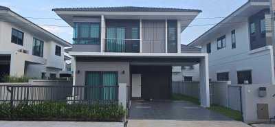 11R0476 ให้เช่าบ้านเดี่ยวสองชั้น 4 ห้องนอน 3 ห้องน้ำ ราคา 90,000/เดือน โซนเกาะแก้ว