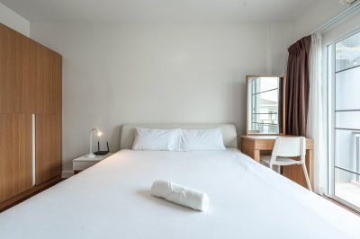 11R0478 ให้เช่าบ้านแฝดสองชั้น 3 ห้องนอน 2 ห้องน้ำ ราคา 32,000/เดือน โซนเกาะแก้ว