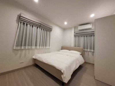 11R0479 ให้เช่าบ้านเดี่ยวสองชั้น 3 ห้องนอน 3 ห้องน้ำ ราคา 75,000/เดือน โซนเกาะแก้ว