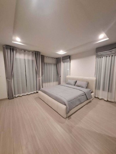 11R0479 ให้เช่าบ้านเดี่ยวสองชั้น 3 ห้องนอน 3 ห้องน้ำ ราคา 75,000/เดือน โซนเกาะแก้ว