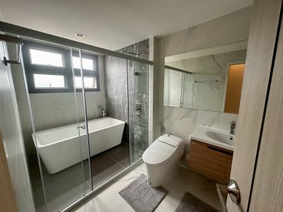 11R0481 This house for rent 4 bedroom 6 bathroom 180,000/month at kohkaew