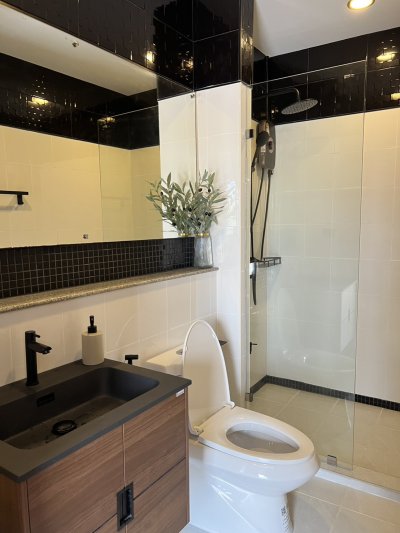 11R0485 ให้เช่าบ้านแฝดสองชั้น 2 ห้องนอน 3 ห้องน้ำ ราคา 30,000/เดือน โซนเกาะแก้ว