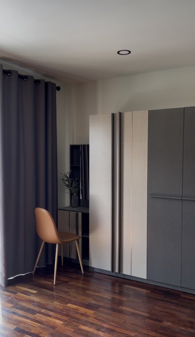 11R0485 ให้เช่าบ้านแฝดสองชั้น 2 ห้องนอน 3 ห้องน้ำ ราคา 30,000/เดือน โซนเกาะแก้ว